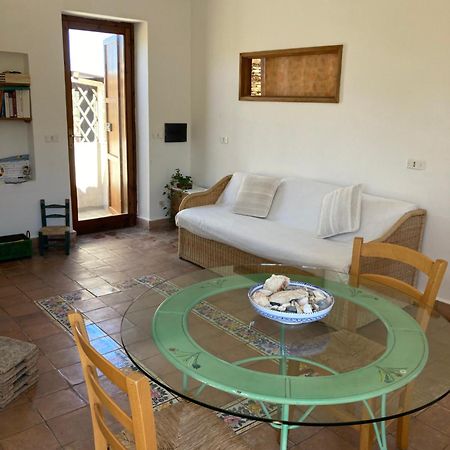 Appartamento Vista Mare - Amazing Sea View Apartment Stintino Eksteriør billede