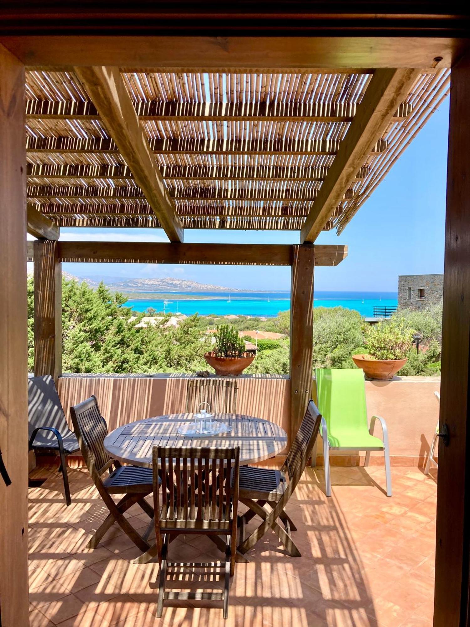 Appartamento Vista Mare - Amazing Sea View Apartment Stintino Eksteriør billede